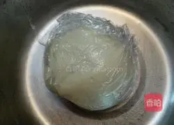 Illustration of how to make Suzhou-style pickled vegetables and fresh meat mooncakes (corn oil version) 2