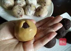 Cranberry Coconut Mooncake Recipe Illustration 8