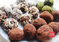 Illustration of how to make black truffle chocolate 12