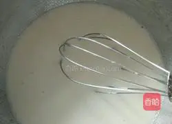 Illustration of how to make snowskin mooncakes (custard filling) 4