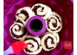 Cinnamon Cranberry Bread Rolls Recipe Illustration 14