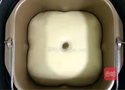 Corn Sausage Bread Recipe Illustration 4