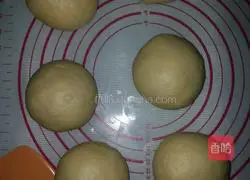 Illustration of how to make toast 9 