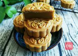 Cantonese lotus seed mooncake recipe 17