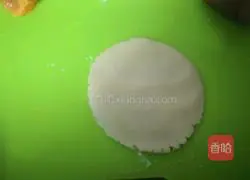 Cantonese-style mooncake (egg yolk with white lotus paste) recipe 10