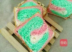 Illustration of how to make handmade three-color toast 27