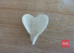 Illustration of how to make toast rose 6