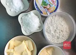 Illustration of how to make French cheese mooncakes 1