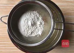 Illustration of how to make Taiwanese macaron sponge ball cake 3