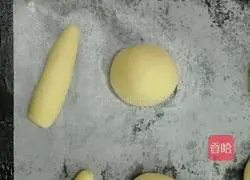 Illustration of how to make small mushroom biscuits 2
