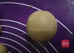 Illustration of how to make rose mooncakes 11