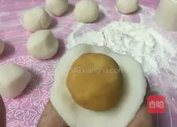 Illustration of how to make colorful snowskin mooncakes 10