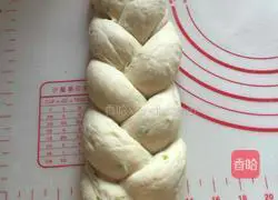 Chives and cheese spit Illustration of the company’s approach 14