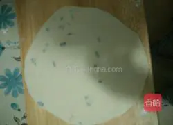 Illustration of making Tujia sauce pancake 13