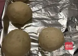 Illustration of how to make meat floss buns with bayberry sauce 12