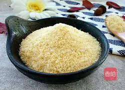 Illustration of making homemade bread crumbs 7