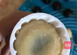 Illustration of how to make Cantonese-style mooncakes 16