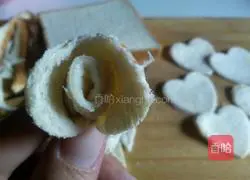 Toast Rose Recipe Illustration 6