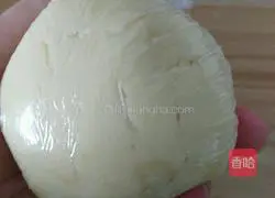 Illustration of how to make Su-style fresh meat and pickled mustard mooncakes 3