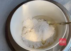 Cheese Illustration of how to make snow-skin mooncakes 1