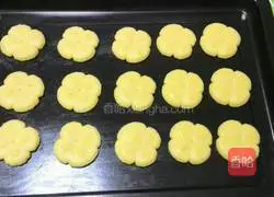 Illustration of how to make colorful cookies 15
