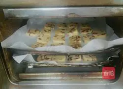 Illustration of how to make cranberry cookies 10