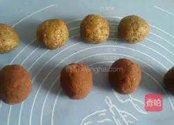 Illustration of how to make Beijing-style pulp mooncakes 2