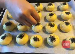 Illustration of how to make Su-style fresh meat mooncakes 15