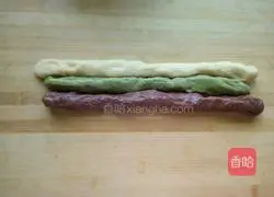 Illustration of how to make three-color cookies 7