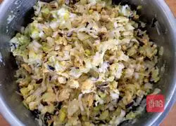 Illustration of how to make cabbage stuffed buns 14