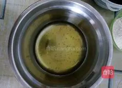 Illustration of how to make Cantonese mooncakes with red bean filling 2