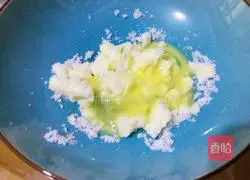 Coconut Heart-shaped bread recipe 2