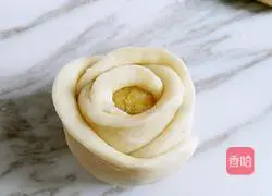 Rose Bread Recipe Illustration 7