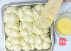 Vegetable oil version of old-fashioned bread recipe 18