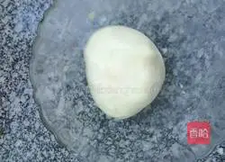 Illustration of how to make rice flour biscuits (electric baking pan version) 4