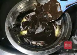 Chocolate Mooncake Recipe Illustration 5