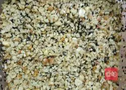 Illustration of how to make assorted mooncakes 1