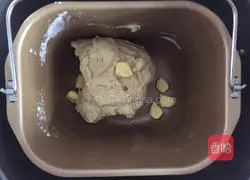 How to make two-color water cube toast bread Illustration 3