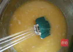 Illustration of how to make custard snowskin mooncakes 3