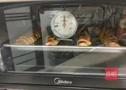 Caterpillar bread recipe 13