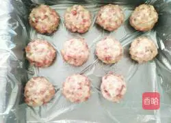 Illustration of how to make Yunnan ham mooncakes 8