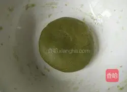 Illustration of how to make children's mooncakes (preserved fruit filling) 3