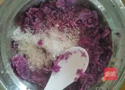 Recipe for purple sweet potato and sago rolls Illustration 5