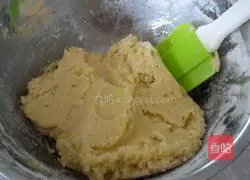 Peach Crisp Biscuits Recipe Illustration 6