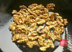 Illustration of how to draw walnuts 4