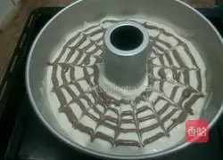 Illustration of how to make hollow latte art chiffon cake 15