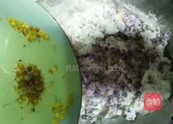 Illustration of how to make purple sweet potato cake 6