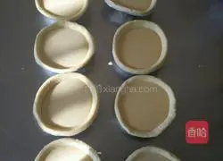 Illustration of how to make ham and egg tarts 11