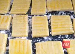 Illustration of how to make original large biscuits 5
