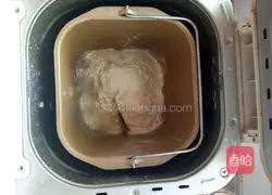 Low-fat sugar-free milk and salt soda crackers (30 Illustration of how to make about 1